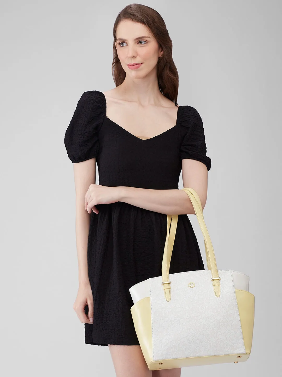 Caprese Aurora Tote Medium Yellow