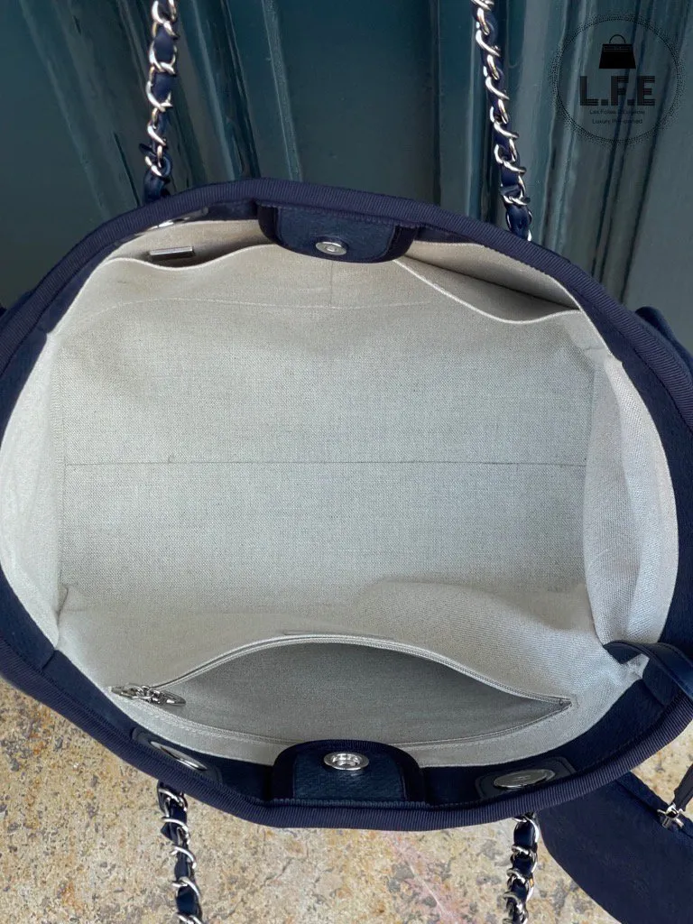 Chanel - Cabas Deauville